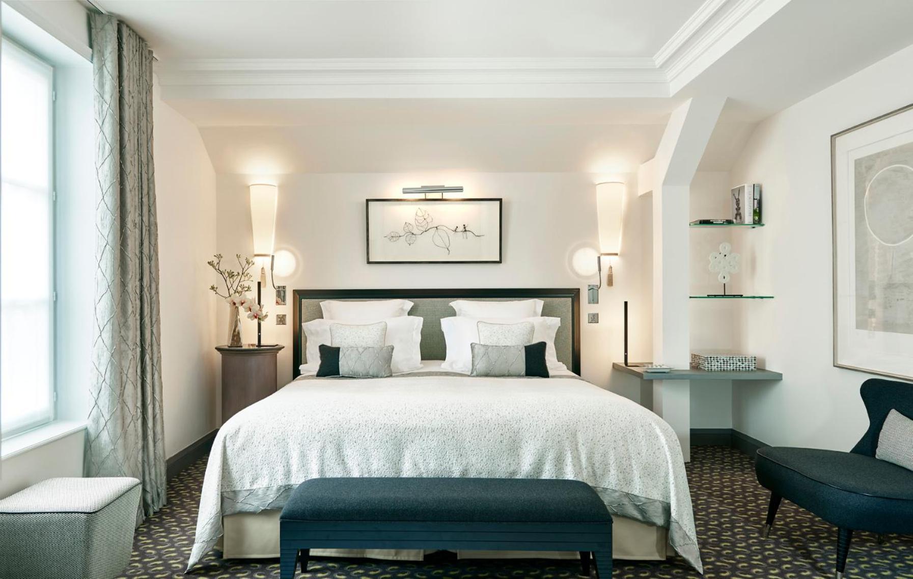 Le Burgundy Hotel Paris