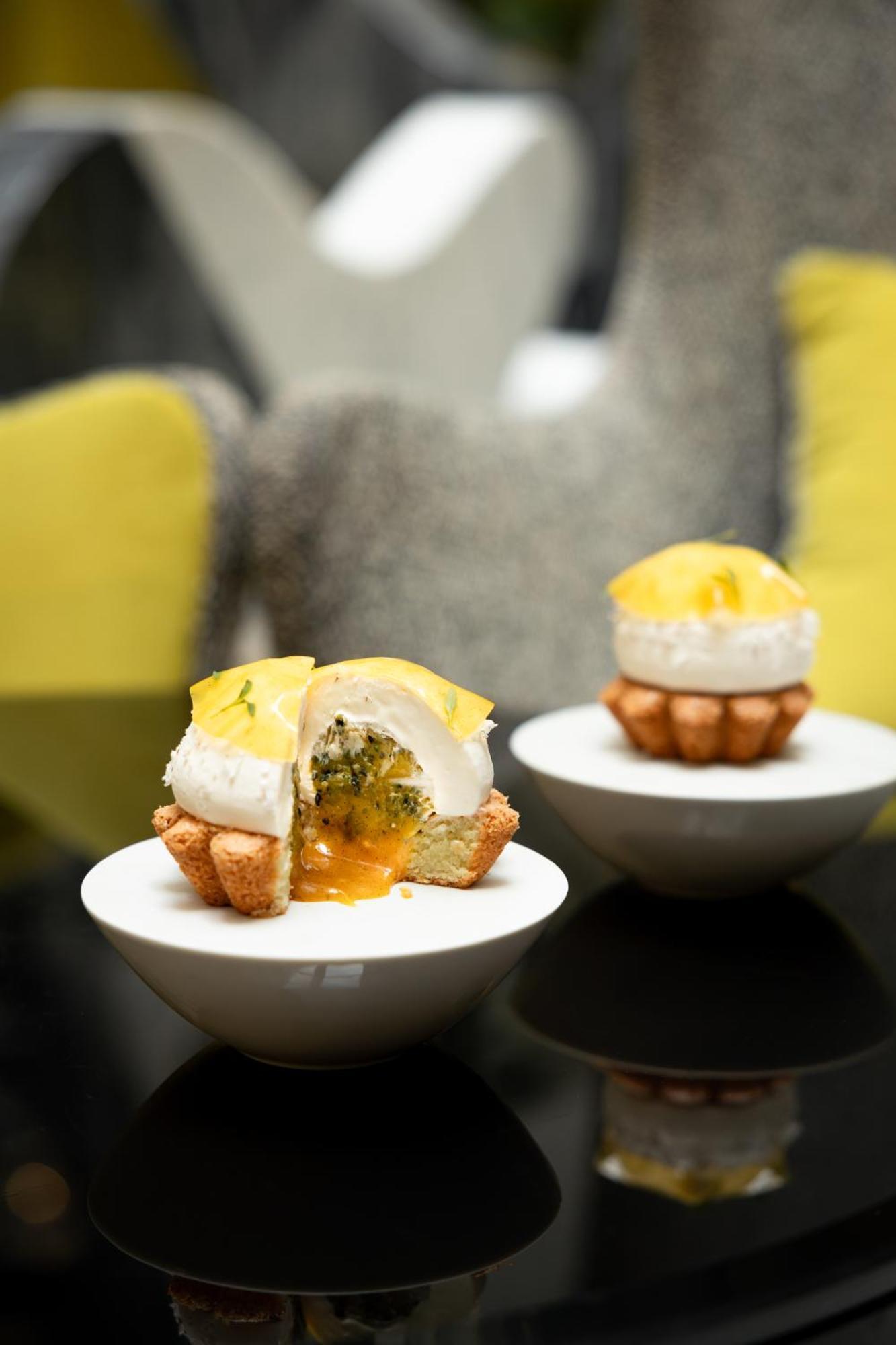 Hotel Le Burgundy Paris