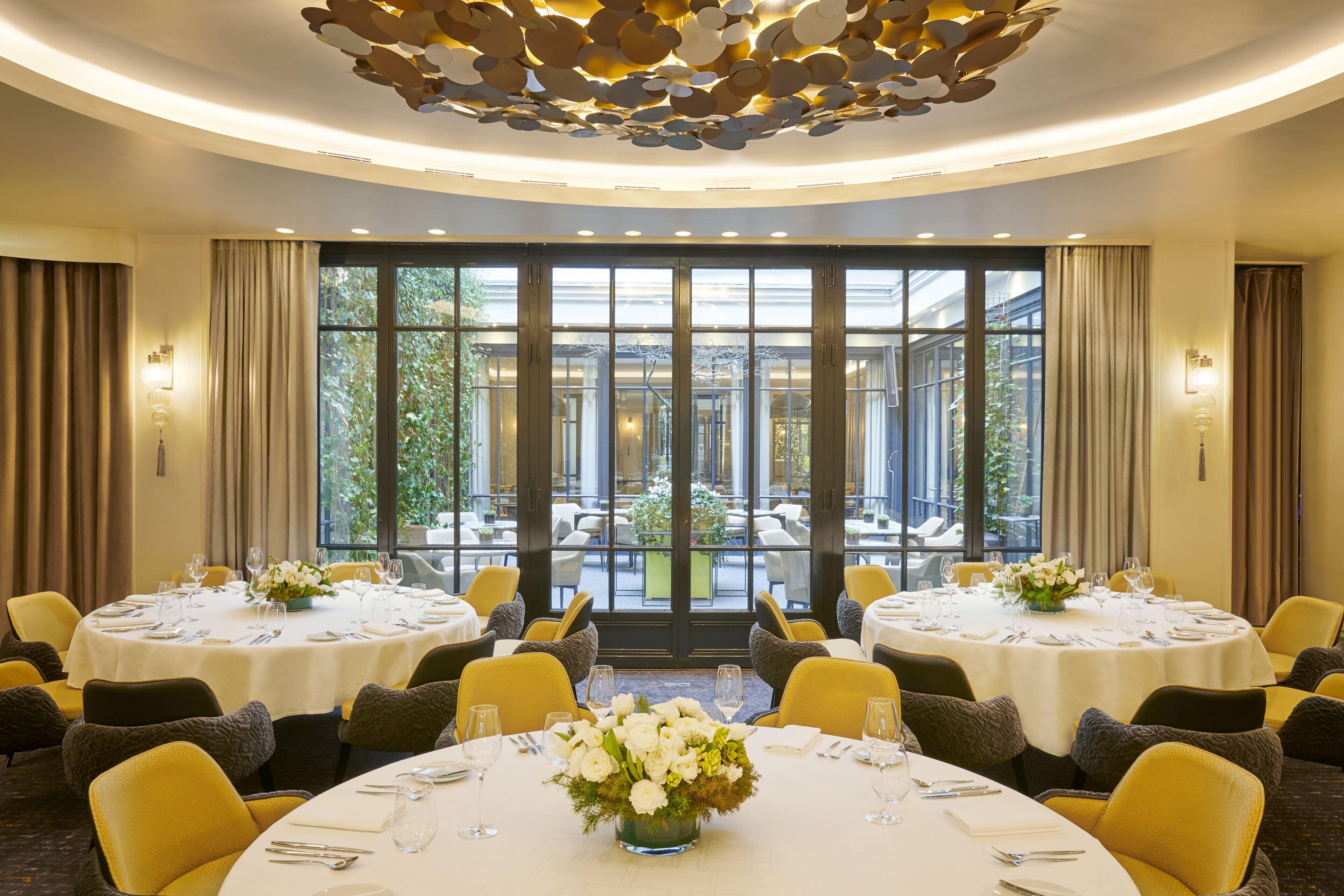 Le Burgundy Hotel